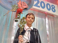 Маленький принц (ученик гимназии №10 «ЛИК» Даниил Кириллов) – талисман фестиваля